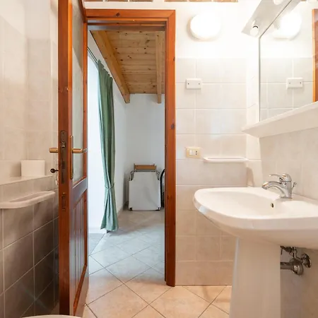 בית נופש Casa Silvia